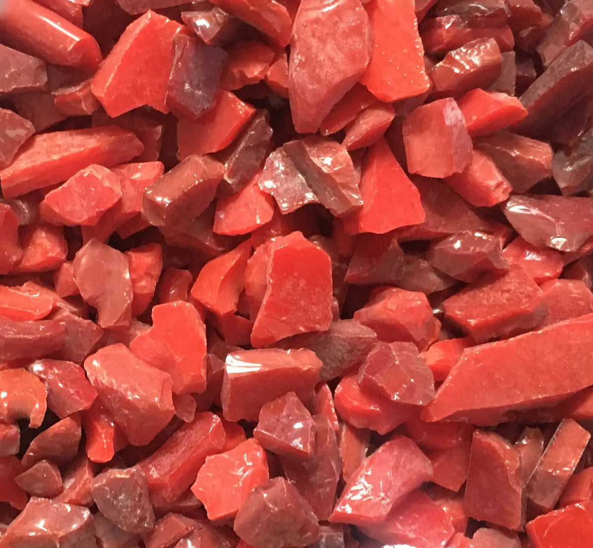 Decorative Crushed Aggregate for Concrete - Red Opal Glass Walttools