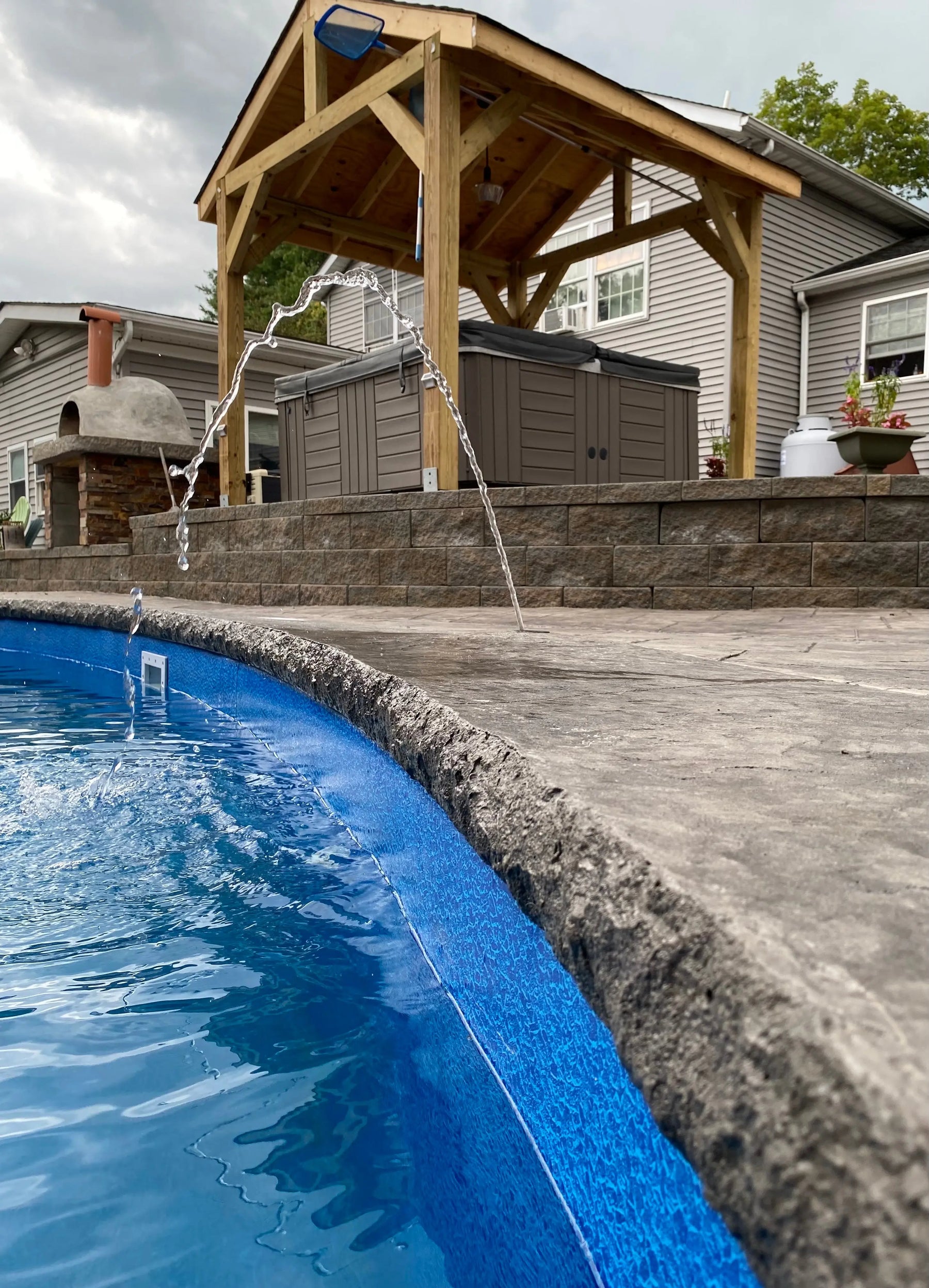 Poolform Form Liner - 3" Chiseled Stone Edge Z-Form